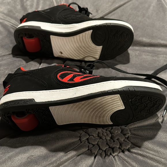 Heelys roller shoes - worn couple times - Picture 2 of 5
